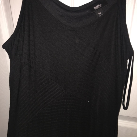 Black maxi dress. - Picture 2 of 3